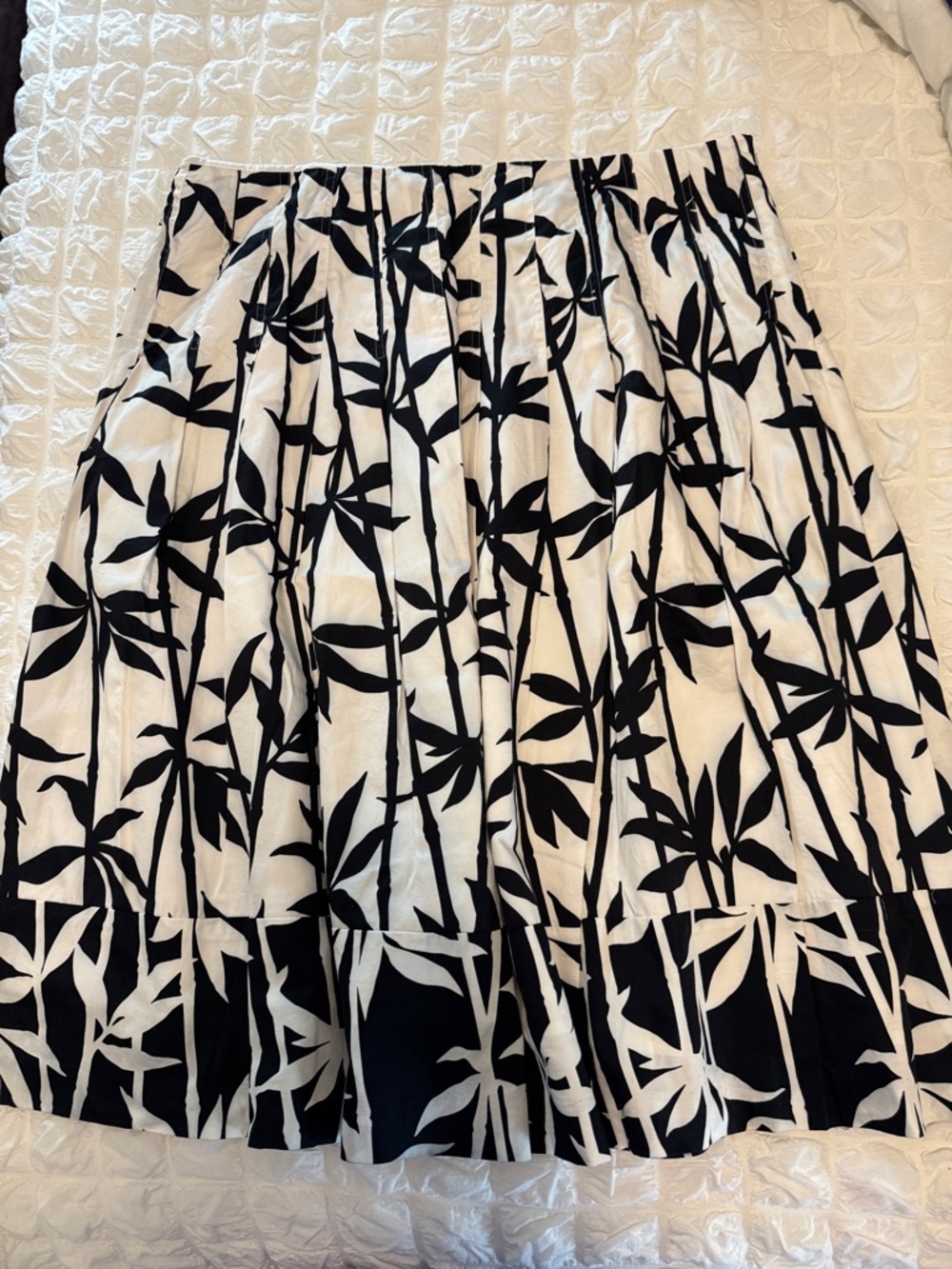 Jones New York Black and White A-Line Printed Skirt